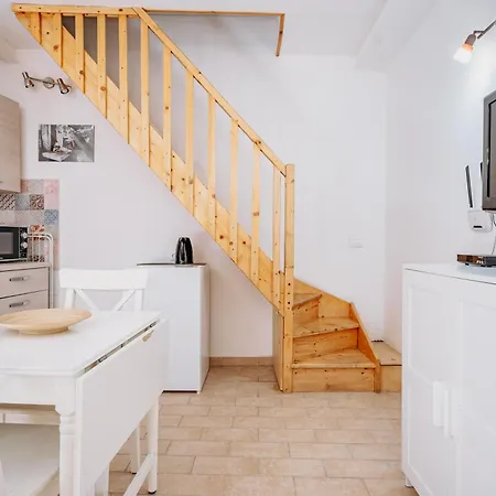 Demetra * 锡拉库扎